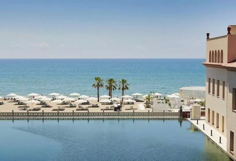 Fotos del hotel Le Meridien Ra Beach Hotel And Spa:  1