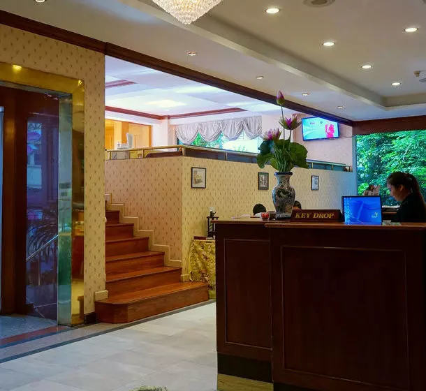 Fotos del hotel Silom City:  3