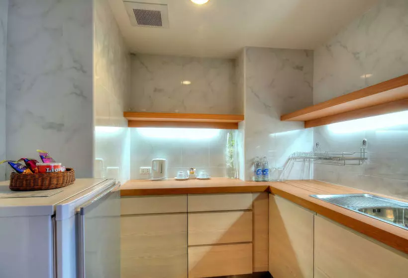 Fotos del hotel Silom City:  8