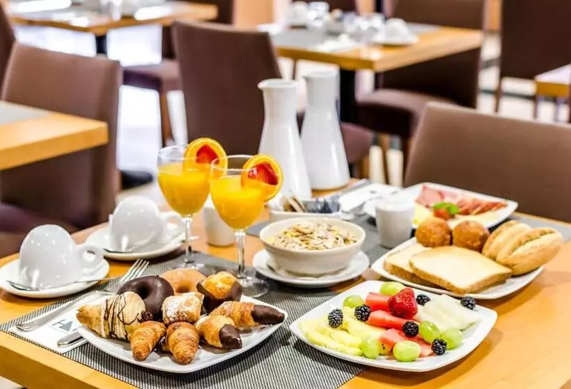 Fotos del hotel Eurostars Lisboa Parque:  11