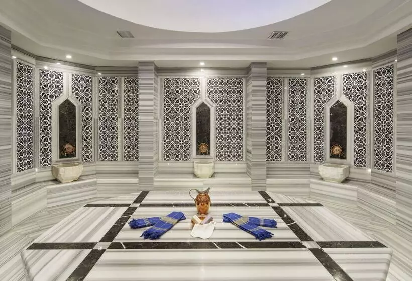 Fotos del hotel Pine Bay Holiday Resort:  5