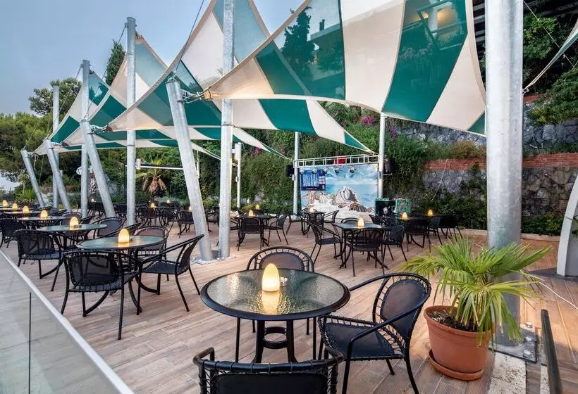 Fotos del hotel Pine Bay Holiday Resort:  22