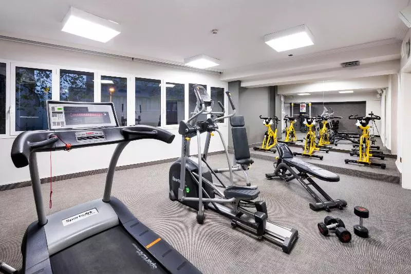 Fotos del hotel Sallés  Pere Iv:  3