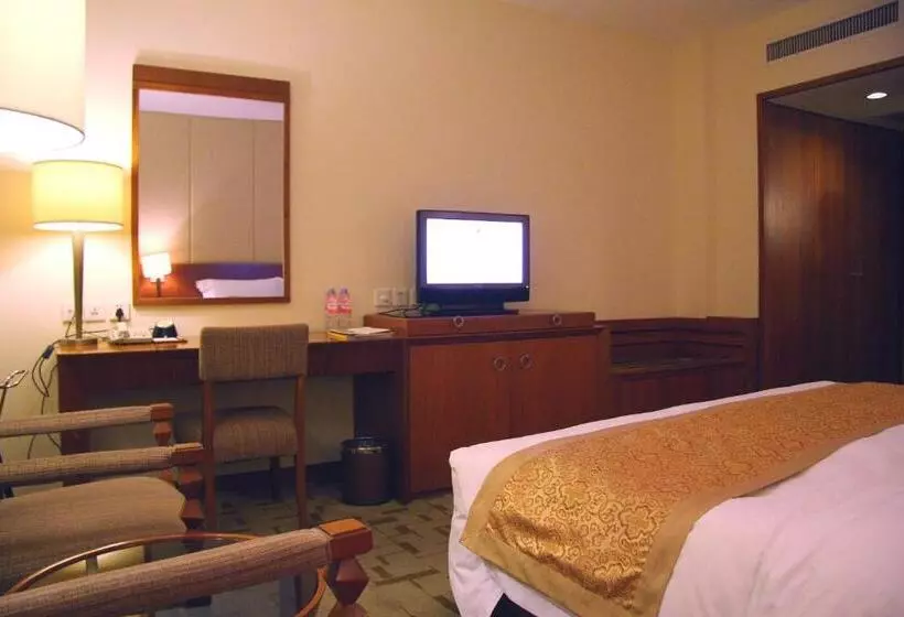 Fotos del hotel Jian Guo Garden:  7