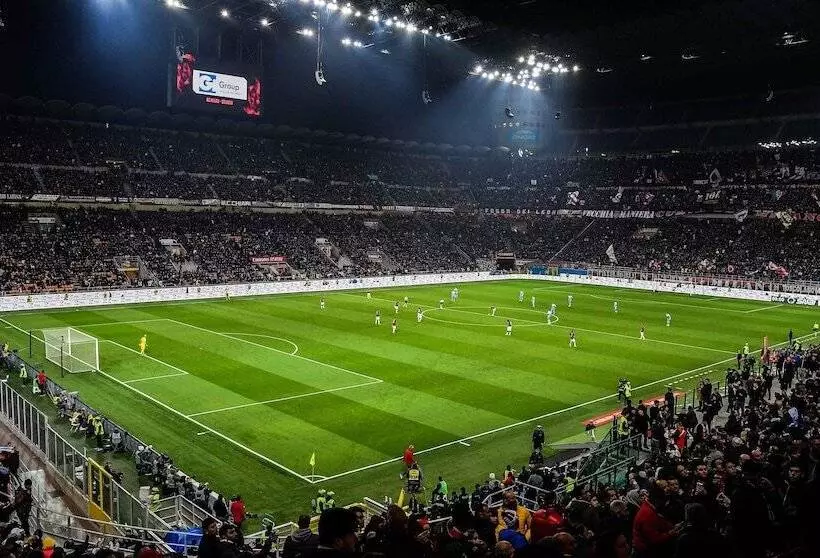 Fotos del hotel Holiday Inn Milan  Garibaldi Station:  6