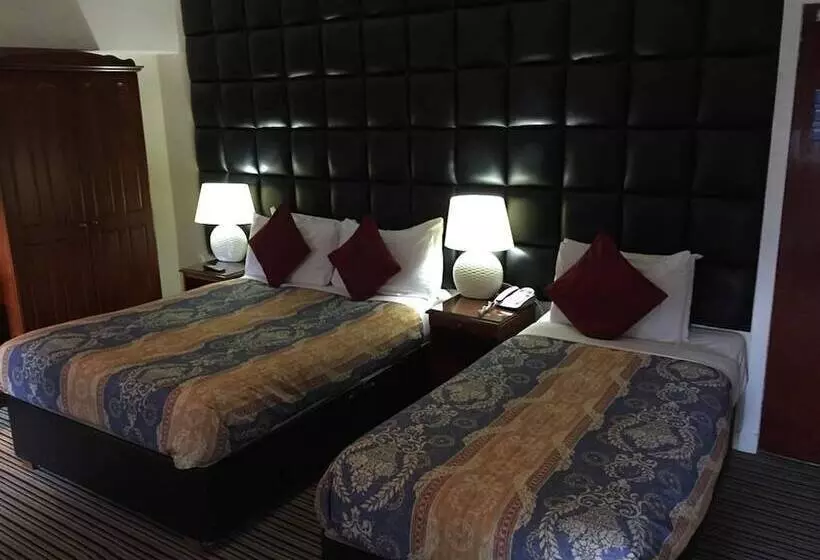 Fotos del hotel Kings Park:  2