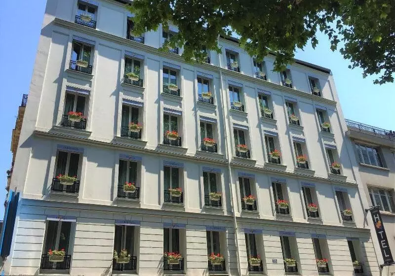 Fotos del hotel Hôtel Lumières Montmartre Paris:  6