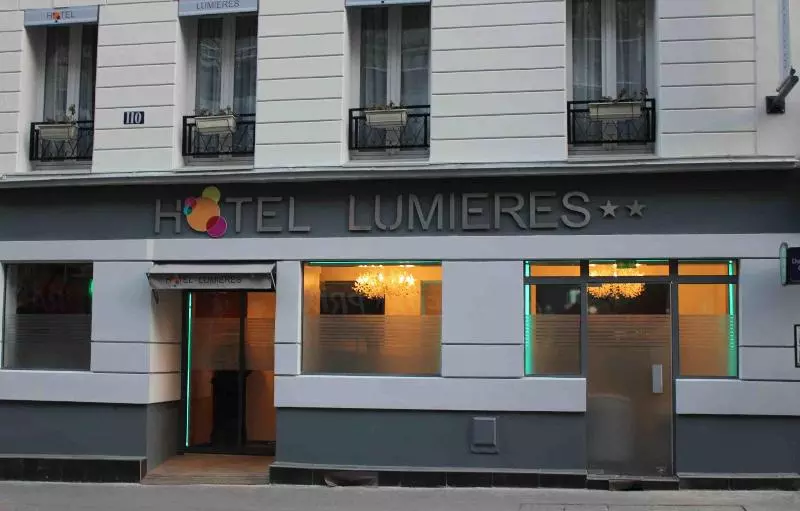 Fotos del hotel Hôtel Lumières Montmartre Paris:  9