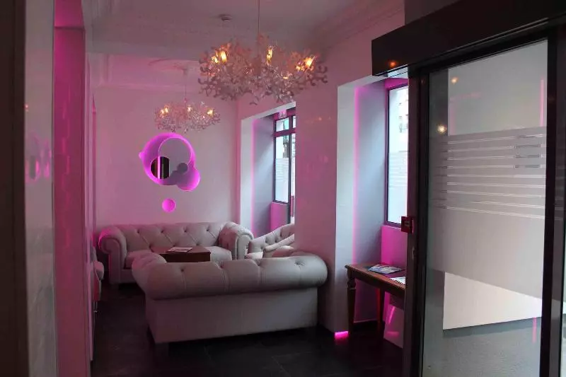 Fotos del hotel Hôtel Lumières Montmartre Paris:  16