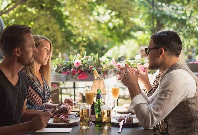 Fotos del hotel Rival:  5