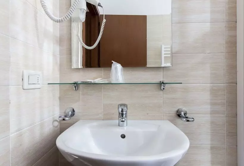 Fotos del hotel Agli Artisti:  18