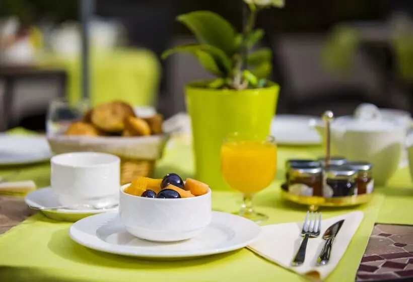 Fotos del hotel Best Western Plus Cannes Riviera & Spa:  13