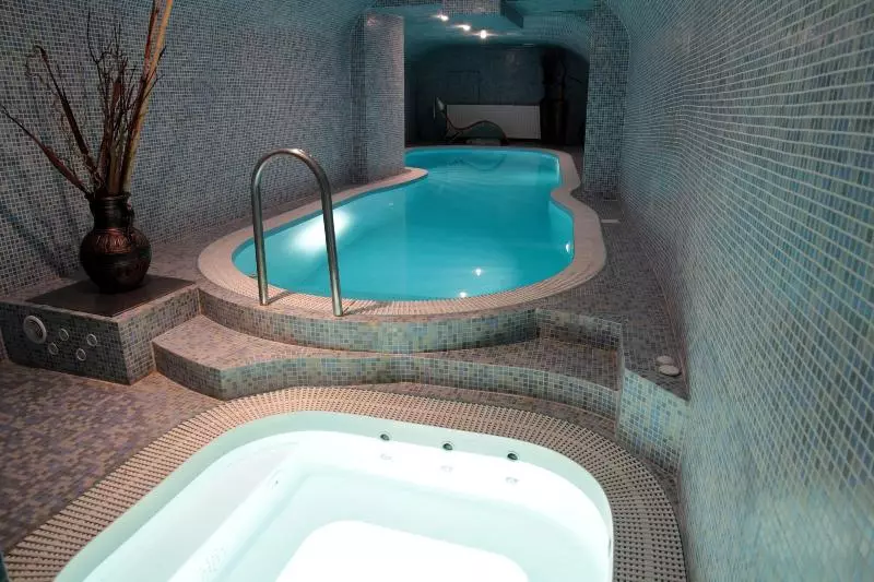 Fotos del hotel Capital With Private Wellness:  2
