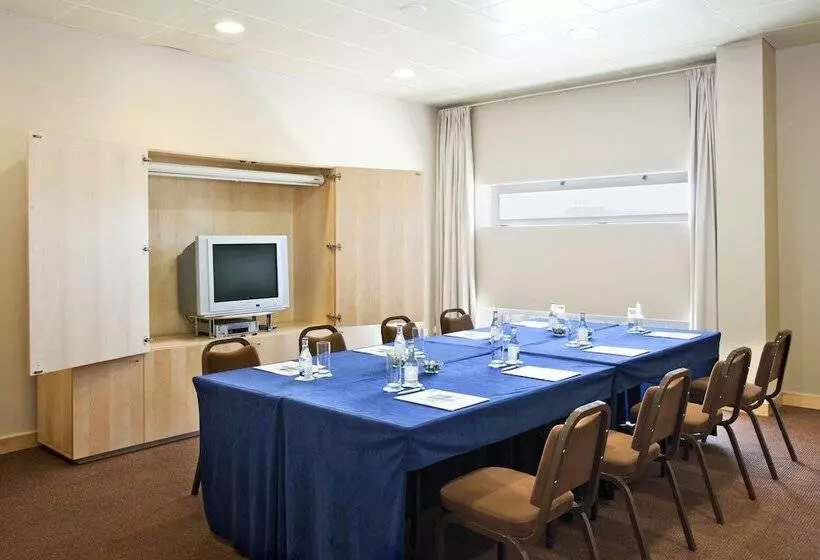 Fotos del hotel Holiday Inn Express Lisbonoeiras, An Ihg:  7