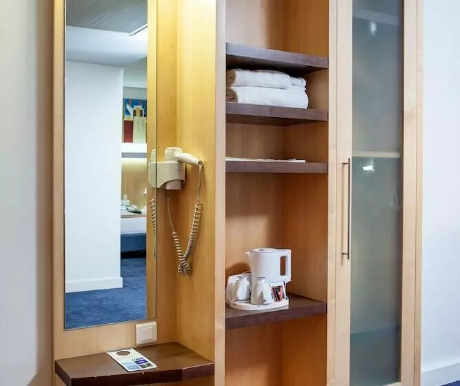 Fotos del hotel Holiday Inn Express Lisbonoeiras, An Ihg:  2