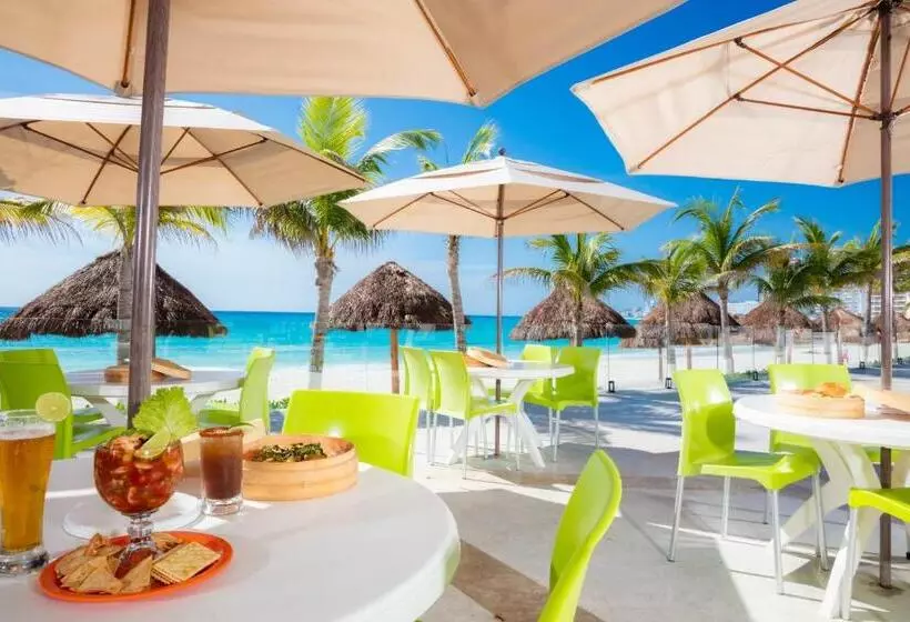 Fotos del hotel Krystal Cancun:  5