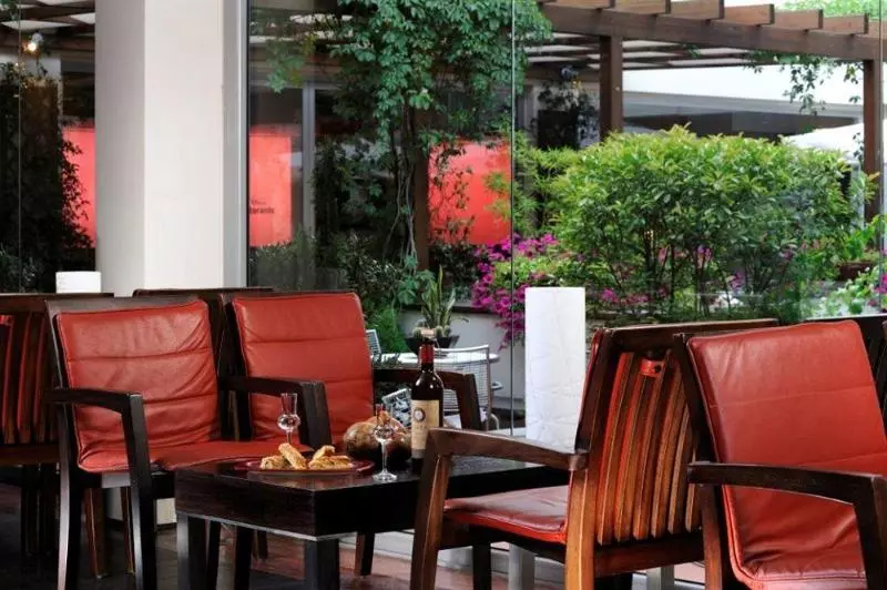 Fotos del hotel Athenaeum Personal Hotel:  10