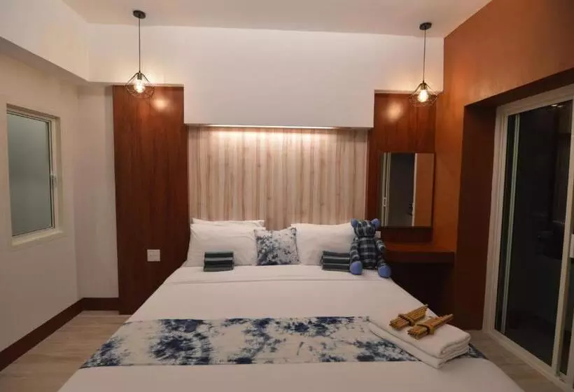 Fotos del hotel Ud Capital:  9