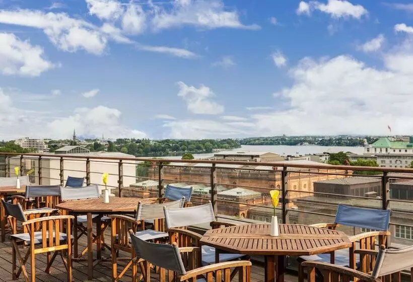 Fotos del hotel Intercity Hamburg Hauptbahnhof:  7