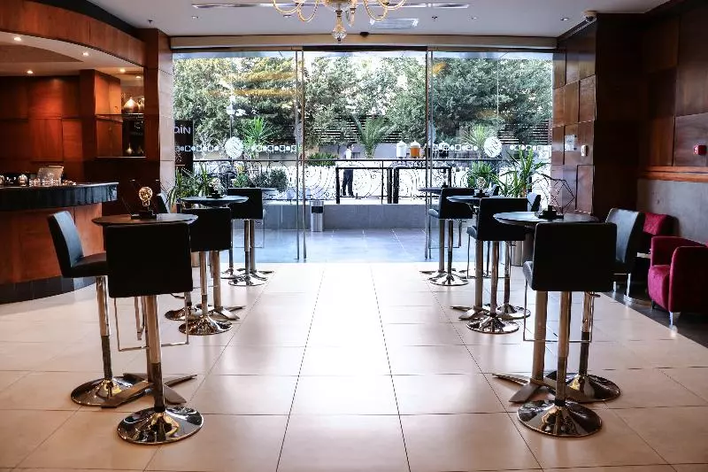 Fotos del hotel Geneva:  7