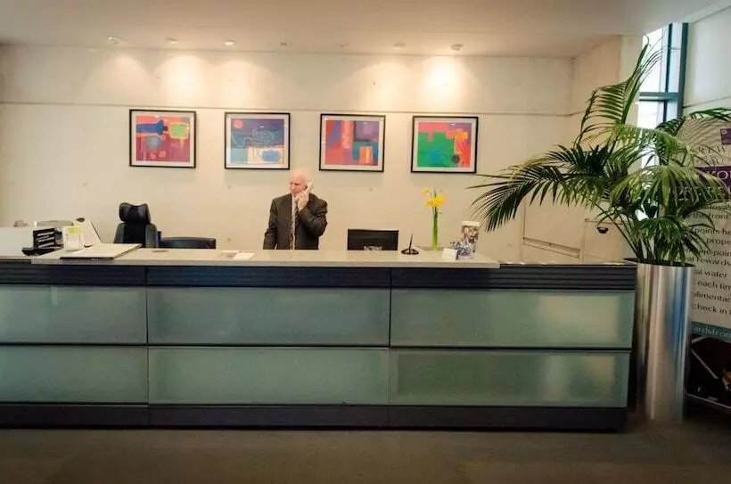 Fotos del hotel Imi Conference Centre & Residence:  2