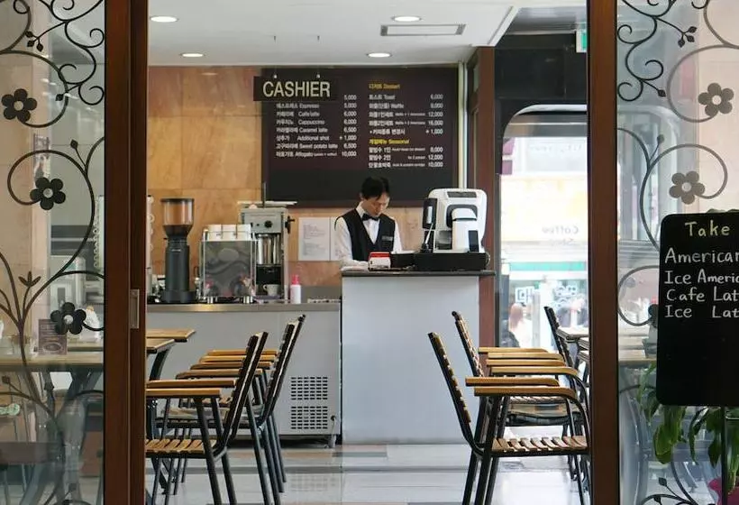 Fotos del hotel Crown Insadong:  5