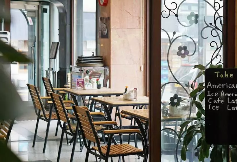 Fotos del hotel Crown Insadong:  7