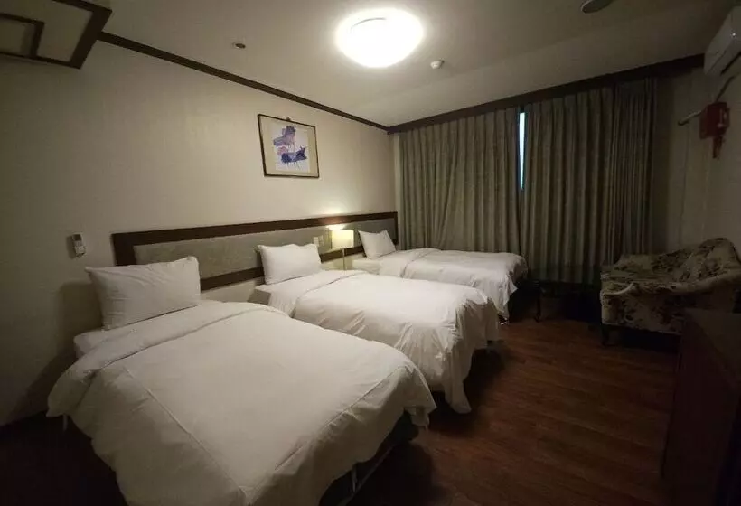 Fotos del hotel Crown Insadong:  20