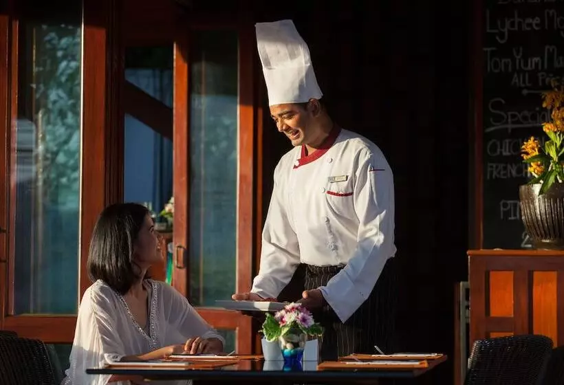 Fotos del hotel Baan Yin Dee Boutique Resort Phuket:  8