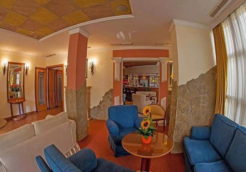 Fotos del hotel Mediterran:  13