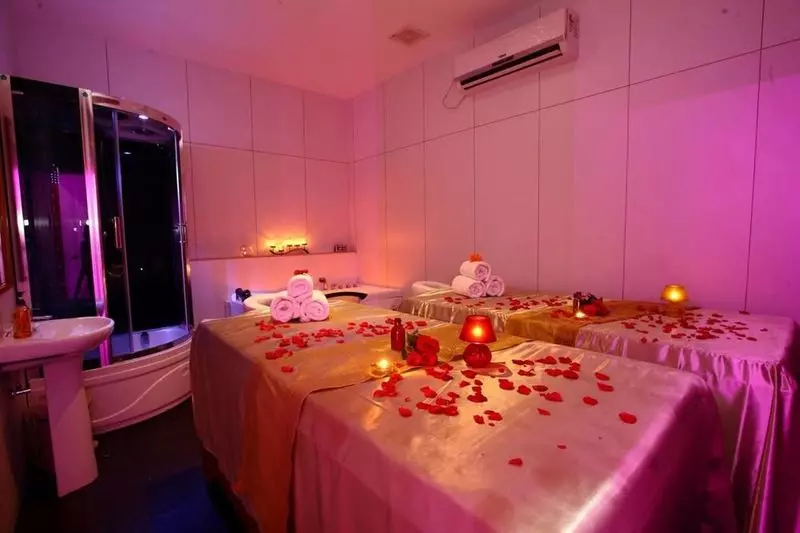 Fotos del hotel Raj Park:  12