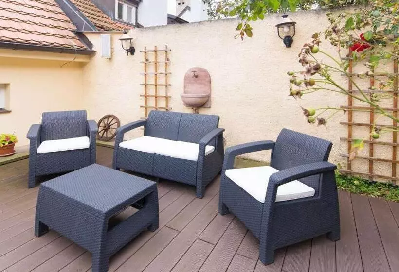 Fotos del hotel The Golden Wheel:  5