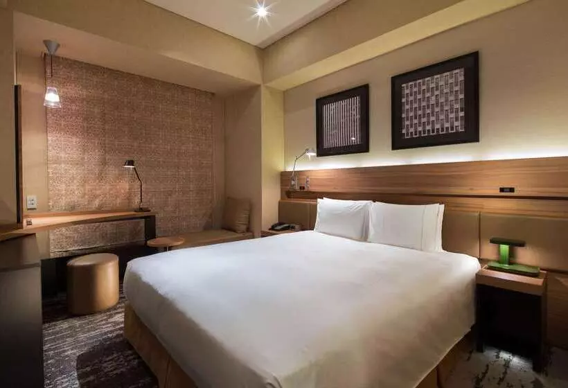 The Royal Park  Iconic Tokyo Shiodome