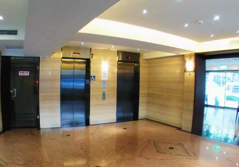 Fotos del hotel Kdm:  15