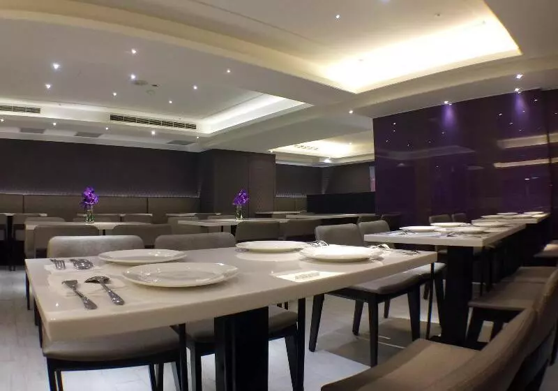 Fotos del hotel Kdm:  16