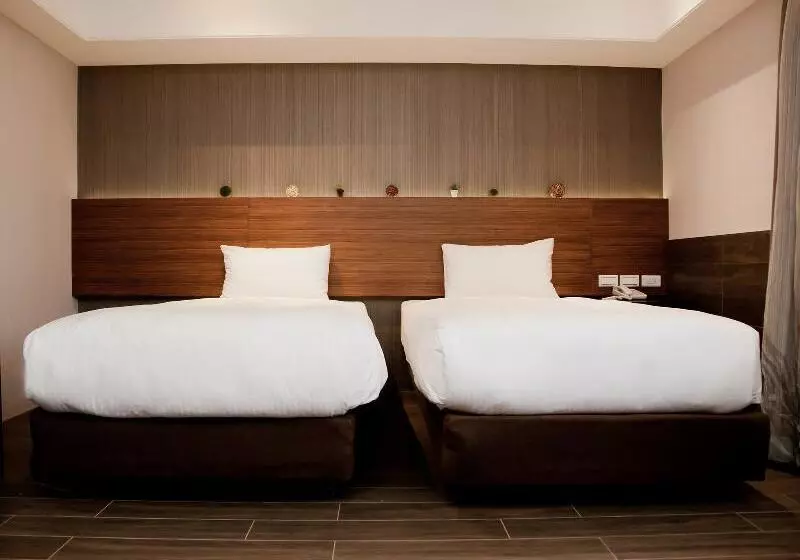 Fotos del hotel Kdm:  2