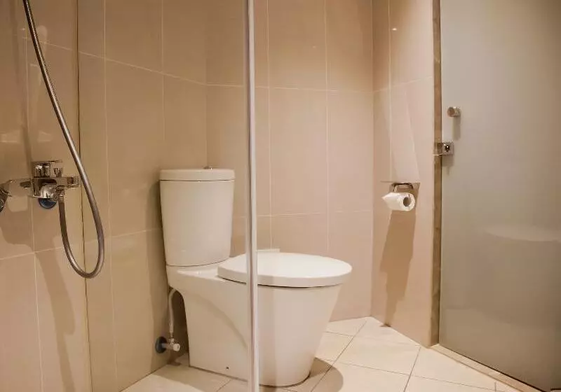 Fotos del hotel Kdm:  6