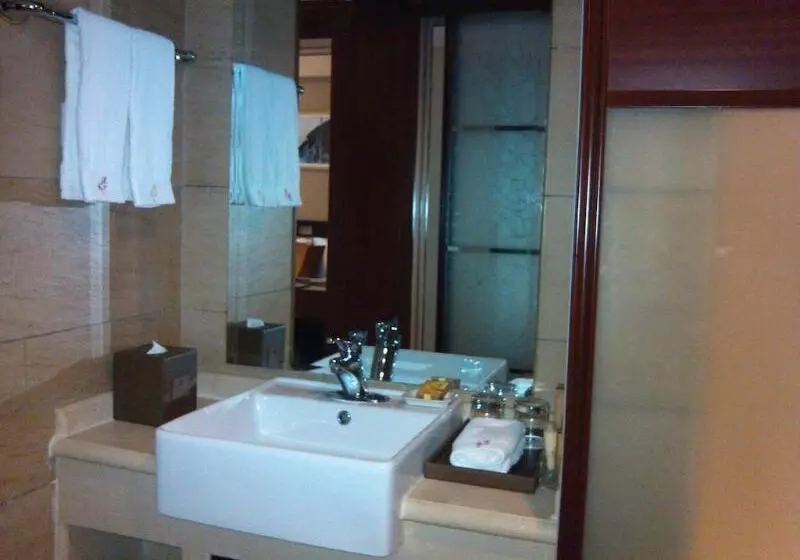 Fotos del hotel New Era:  6