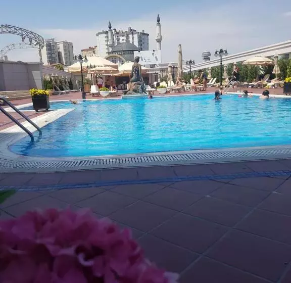 Fotos del hotel Buyukhanli Park:  3