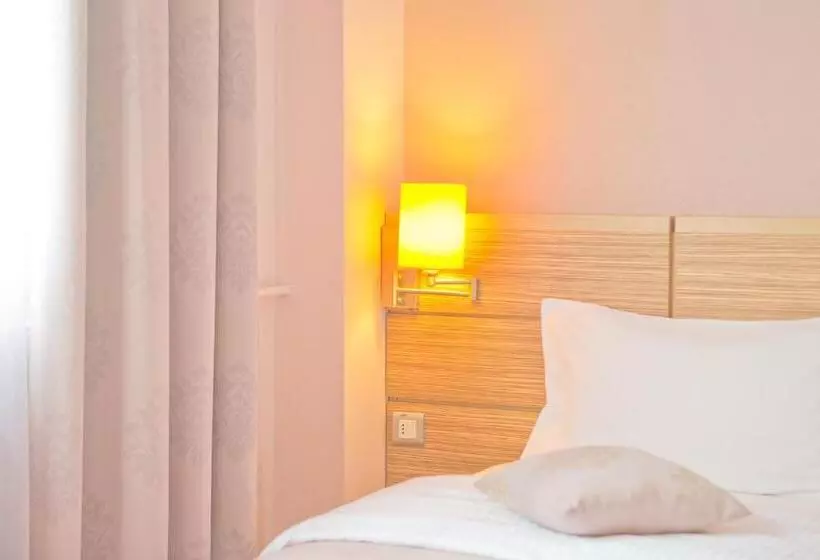 Fotos del hotel Rin Central:  23