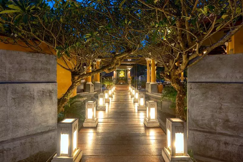 Fotos del hotel The Village Resort & Spa:  18