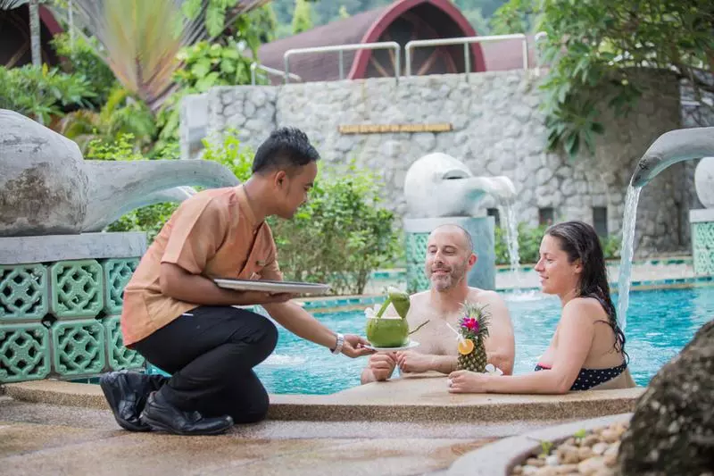 Fotos del hotel The Village Resort & Spa:  25