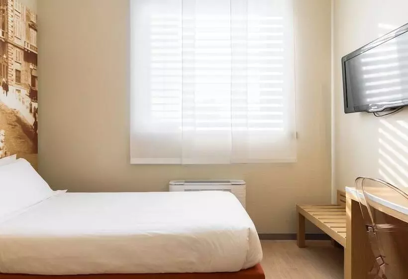 Fotos del hotel B&b Hotel Milano La Spezia:  22