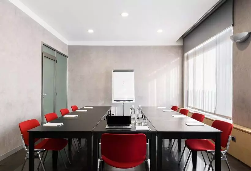 Fotos del hotel B&b Hotel Milano La Spezia:  7