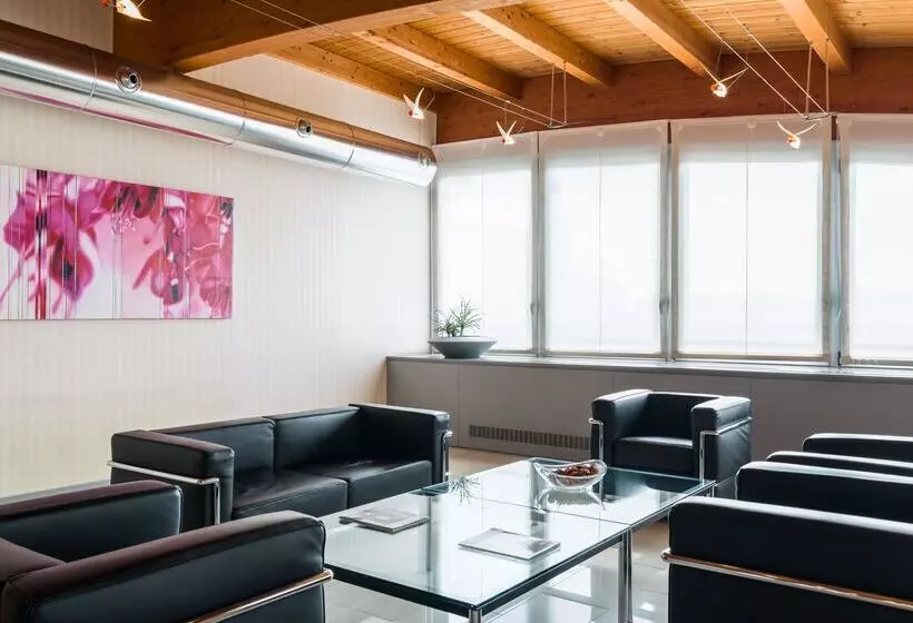 Fotos del hotel B&b Hotel Milano La Spezia:  12