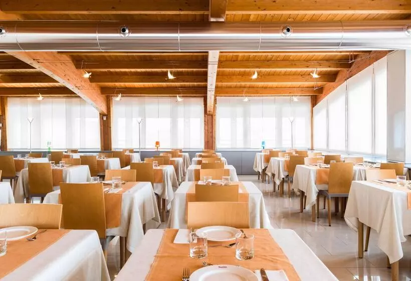 Fotos del hotel B&b Hotel Milano La Spezia:  5