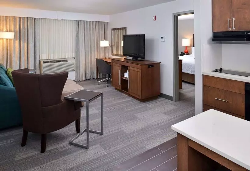 Fotos del hotel Hampton Inn & Suites By Hilton Calgary University Northwest:  11