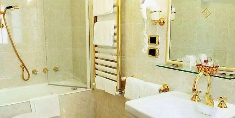 Fotos del hotel Lux:  5