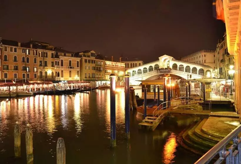 Fotos del hotel Lux:  12