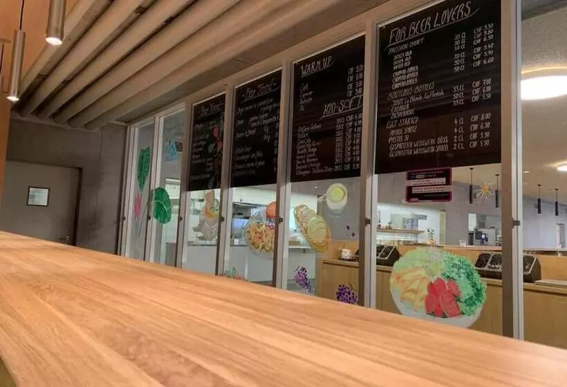 Fotos del hotel Lausanne Youth Hostel Jeunotel:  20